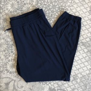Lucy ‘do everything’ navy elastic ankle jogger